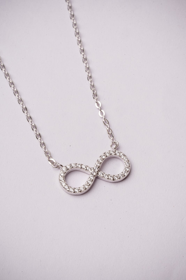 Silver Permium Stylish Pendant Necklace For Women
